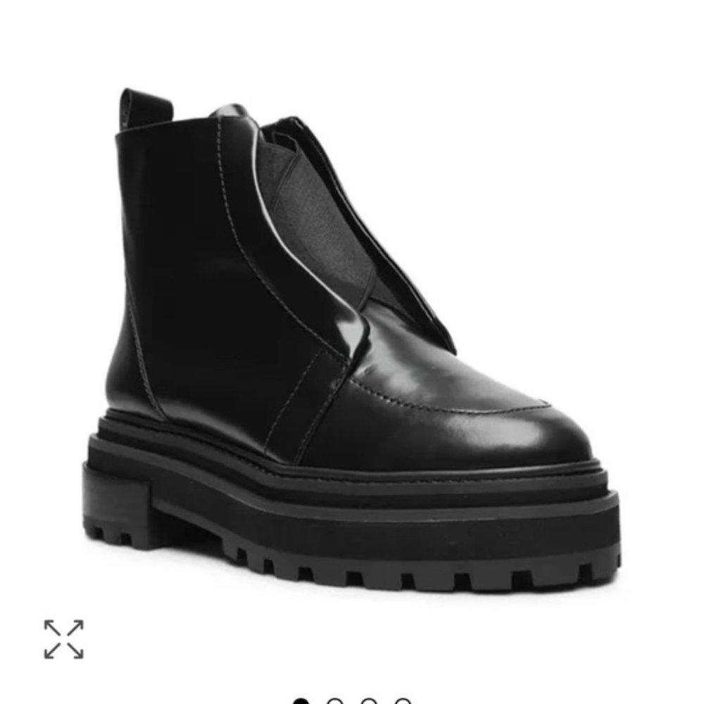 NWT Schutz Johan Ankle Combat Boots 8.5
